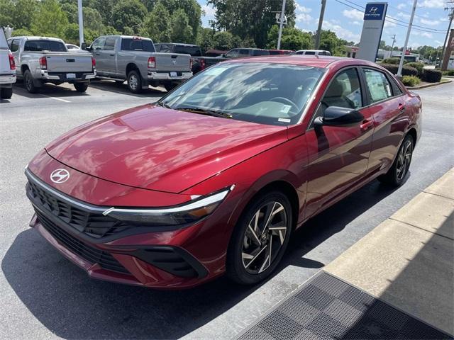 new 2025 Hyundai Elantra car, priced at $23,403
