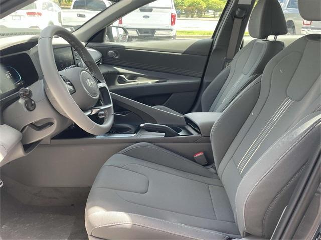 new 2025 Hyundai Elantra car, priced at $23,014