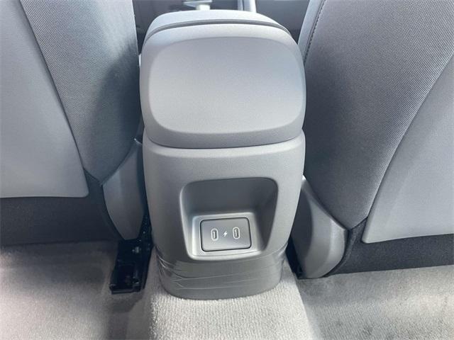 new 2025 Hyundai Elantra car, priced at $23,014