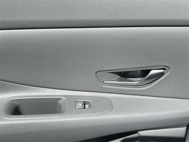 new 2025 Hyundai Elantra car, priced at $23,014