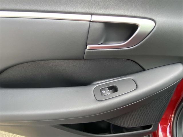 new 2025 Hyundai Sonata Hybrid car, priced at $30,770