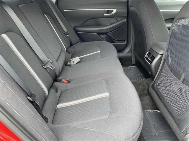 new 2025 Hyundai Sonata Hybrid car, priced at $30,770