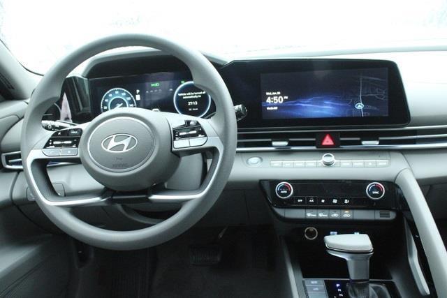 new 2024 Hyundai Elantra HEV car, priced at $24,761