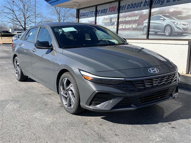 new 2025 Hyundai Elantra car, priced at $22,985