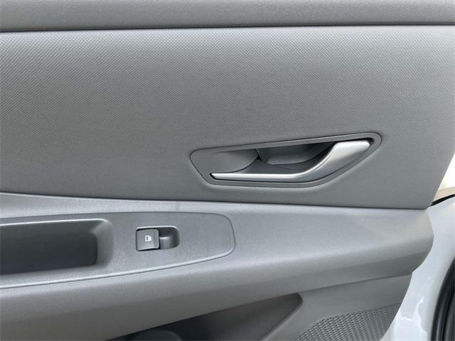 new 2025 Hyundai Elantra car, priced at $23,558