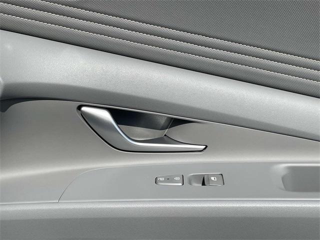 new 2025 Hyundai Elantra car, priced at $23,558