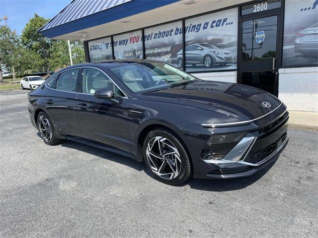 new 2025 Hyundai Sonata car, priced at $30,429