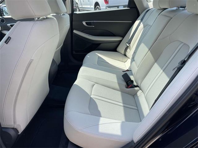 new 2025 Hyundai Sonata car, priced at $30,429