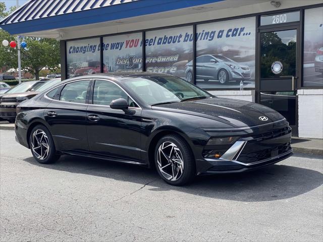 new 2024 Hyundai Sonata car, priced at $29,003