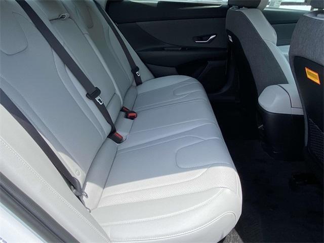 new 2025 Hyundai ELANTRA HEV car, priced at $28,706