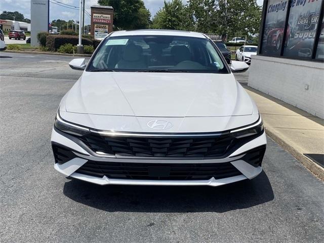 new 2025 Hyundai ELANTRA HEV car, priced at $28,706