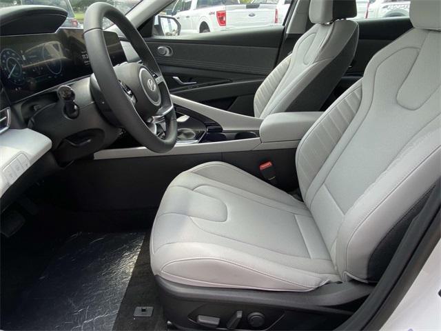new 2025 Hyundai ELANTRA HEV car, priced at $28,706
