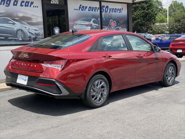 new 2024 Hyundai Elantra car, priced at $21,558