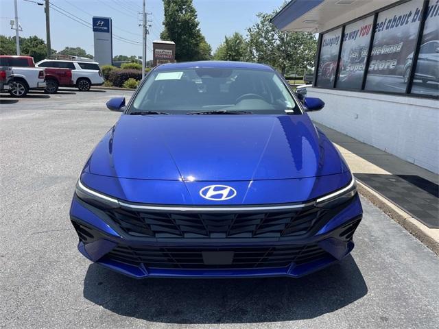 new 2025 Hyundai Elantra car, priced at $25,069