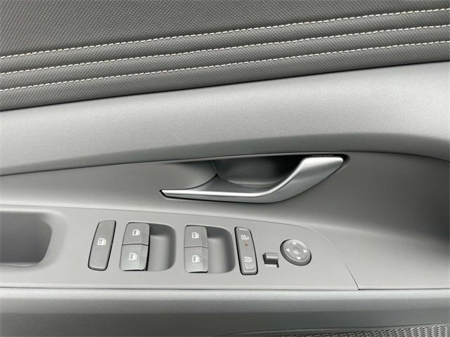 new 2025 Hyundai Elantra car, priced at $23,524