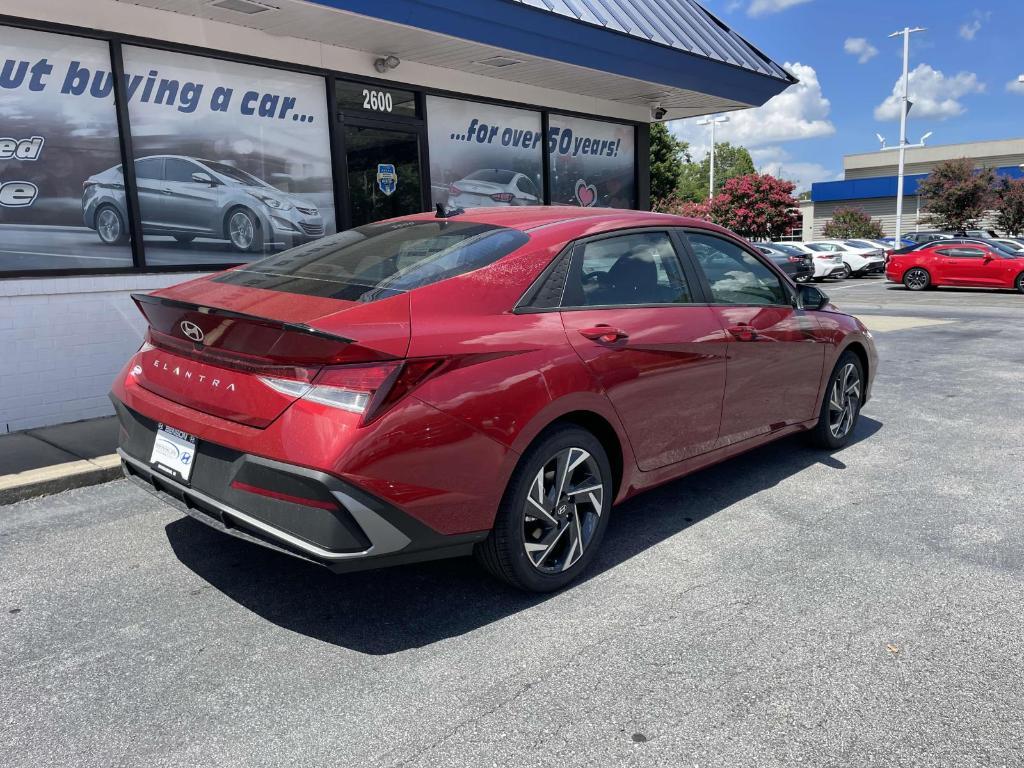 new 2025 Hyundai Elantra car, priced at $23,159