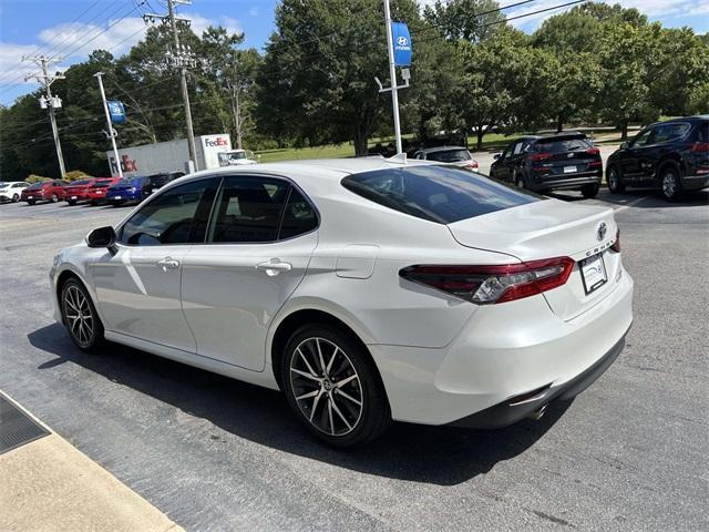 used 2022 Toyota Camry Hybrid car, priced at $19,700