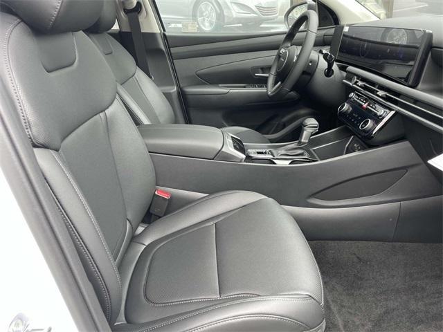 new 2025 Hyundai Tucson car, priced at $32,757