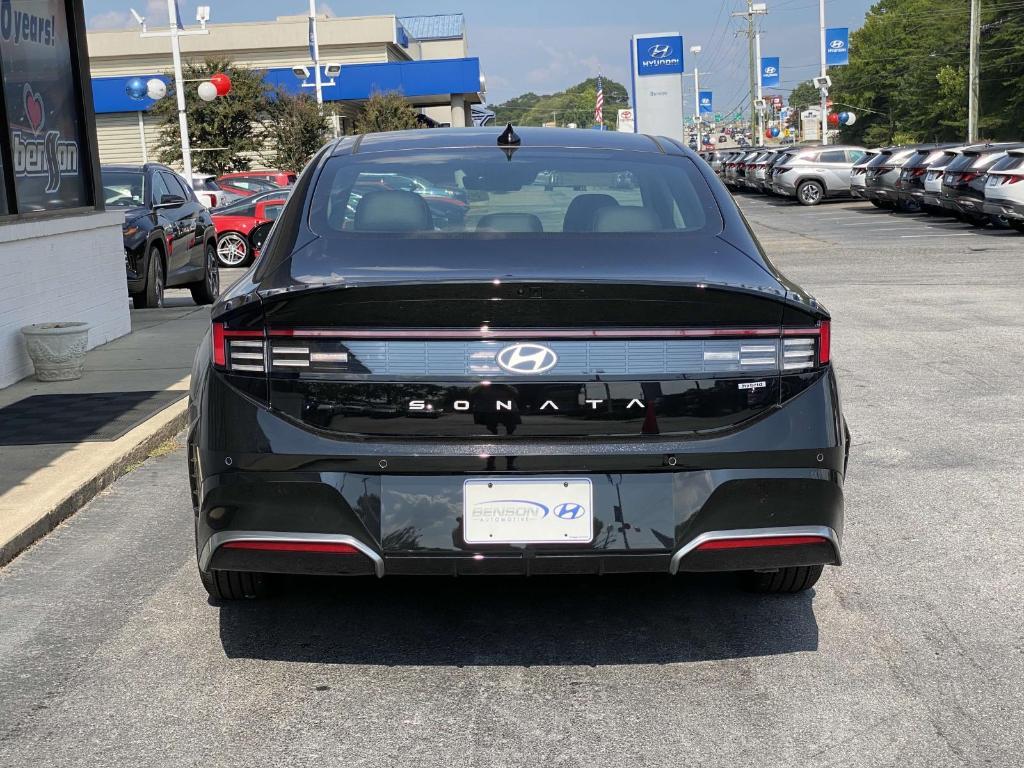 new 2024 Hyundai Sonata Hybrid car, priced at $35,413