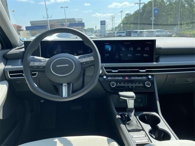 new 2025 Hyundai Sonata car, priced at $25,953