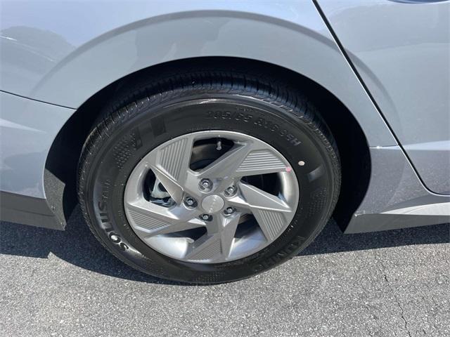 new 2025 Hyundai Sonata car, priced at $25,953