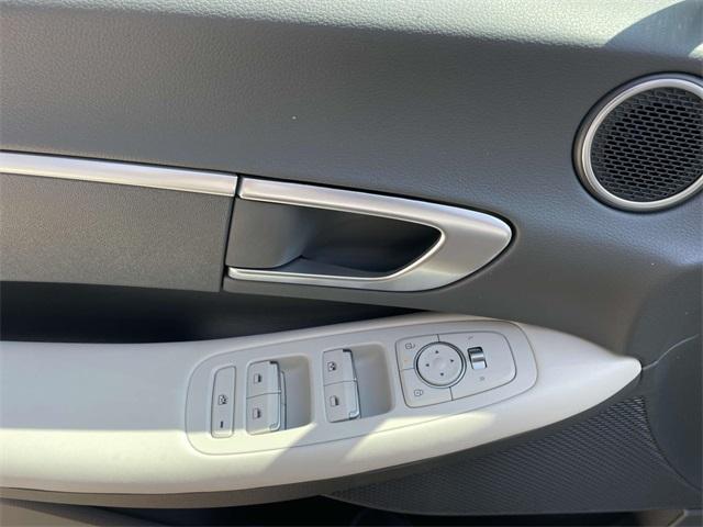 new 2025 Hyundai Sonata car, priced at $25,953