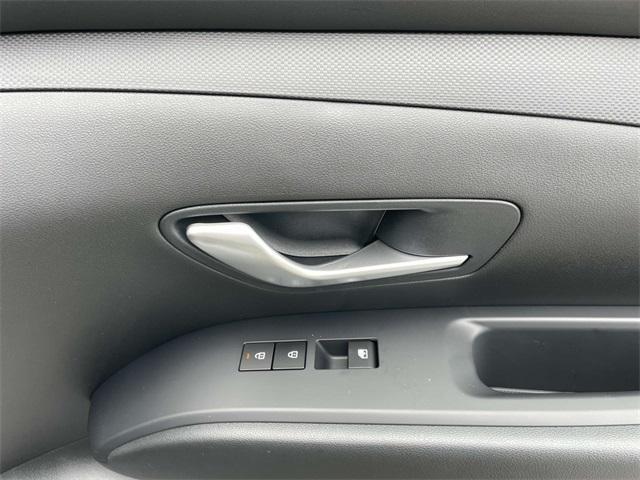 new 2025 Hyundai Tucson car, priced at $30,082