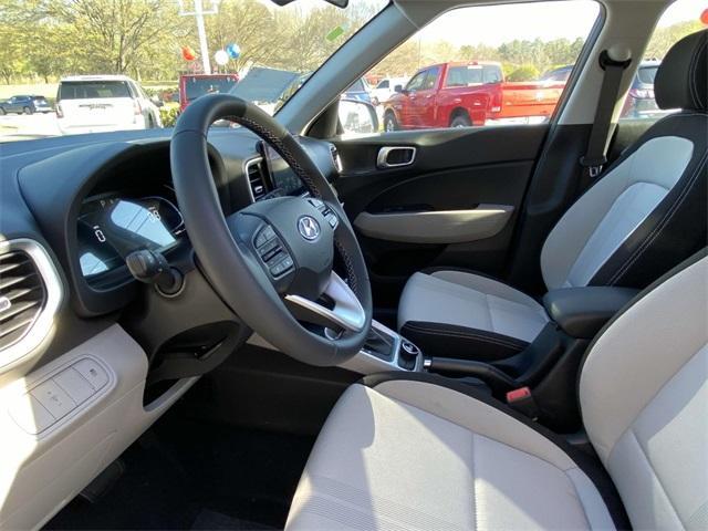 used 2024 Hyundai Venue car, priced at $21,089