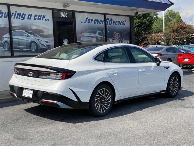 new 2024 Hyundai Sonata Hybrid car, priced at $35,854