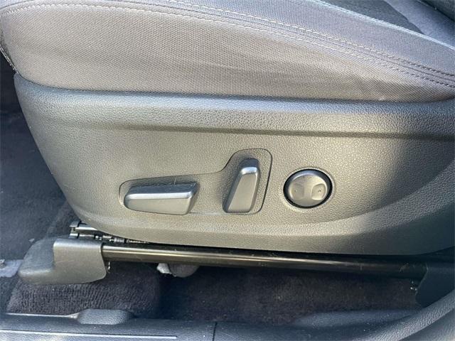 used 2023 Hyundai Santa Fe car, priced at $21,000