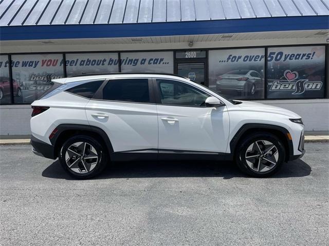 new 2025 Hyundai Tucson car, priced at $30,019