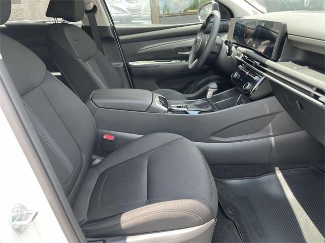 new 2025 Hyundai Tucson car, priced at $30,019