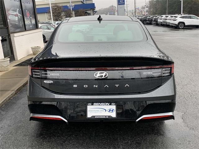 new 2024 Hyundai Sonata car, priced at $29,988