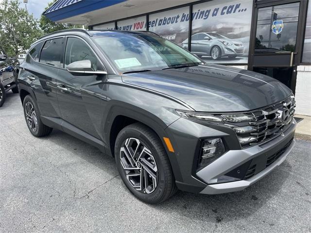 new 2025 Hyundai TUCSON Hybrid car, priced at $40,260
