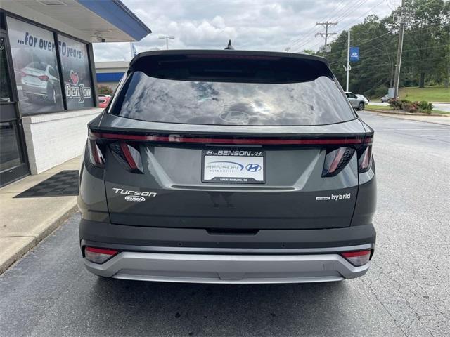 new 2025 Hyundai TUCSON Hybrid car, priced at $40,260