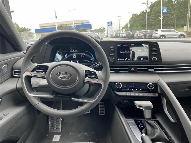 new 2025 Hyundai Elantra car, priced at $23,524