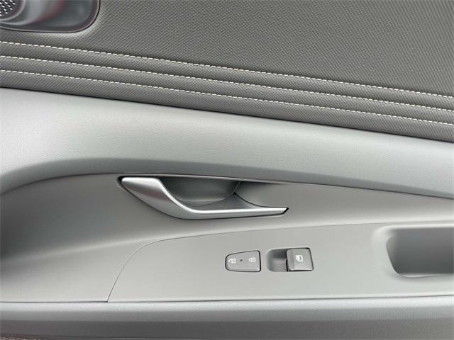 new 2025 Hyundai Elantra car, priced at $23,524