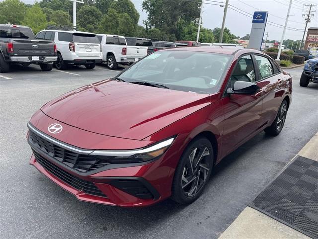 new 2025 Hyundai Elantra car, priced at $23,524