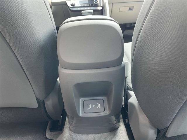 new 2025 Hyundai Elantra car, priced at $22,573