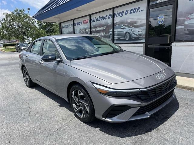 new 2025 Hyundai Elantra car, priced at $22,573