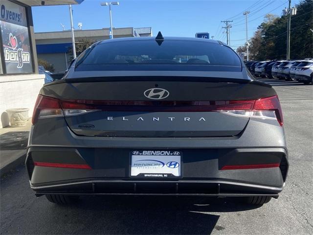 new 2025 Hyundai Elantra car, priced at $21,970