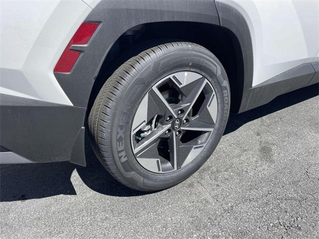new 2025 Hyundai Tucson car, priced at $31,100