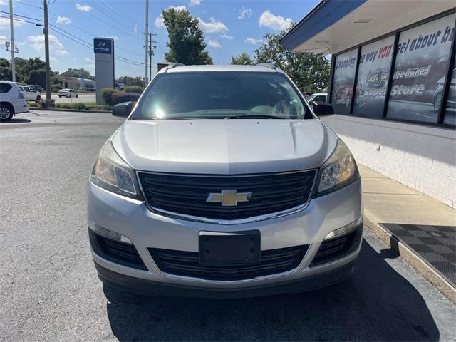 used 2017 Chevrolet Traverse car, priced at $10,200