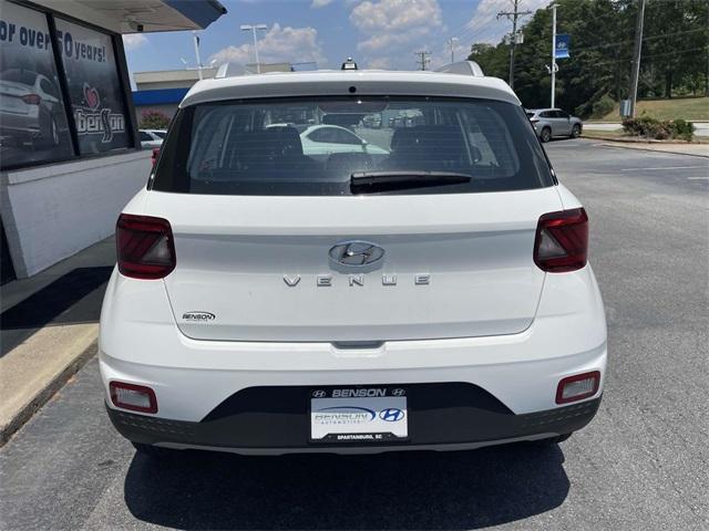 new 2025 Hyundai Venue car, priced at $22,522
