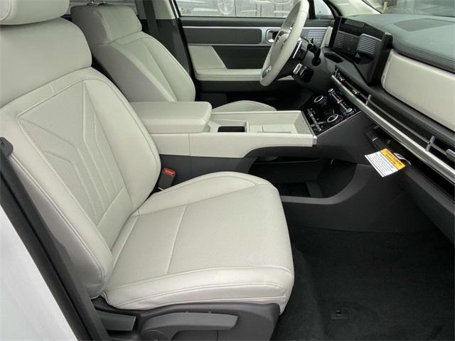 new 2025 Hyundai SANTA FE HEV car, priced at $37,881