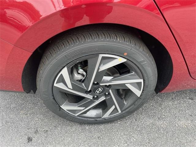 new 2025 Hyundai Elantra car, priced at $23,524