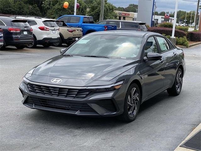 new 2025 Hyundai Elantra car, priced at $21,943