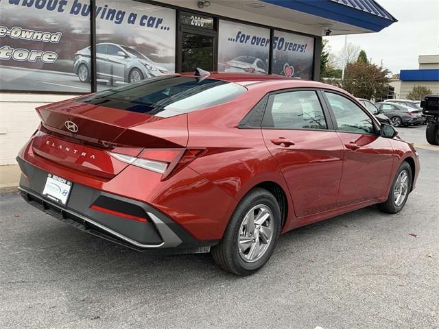 new 2025 Hyundai Elantra car, priced at $23,062