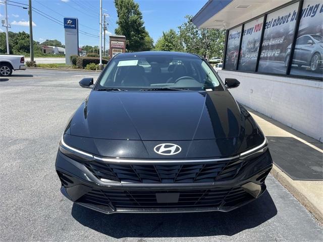 new 2025 Hyundai ELANTRA HEV car, priced at $28,220