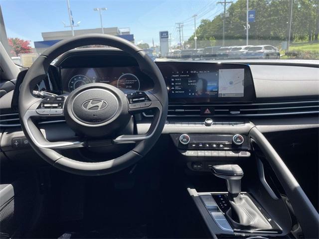 new 2025 Hyundai ELANTRA HEV car, priced at $28,220